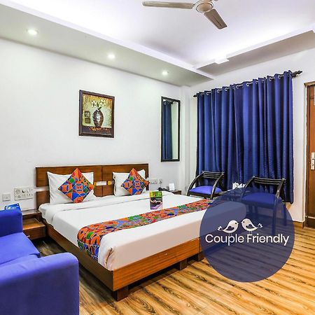Fabhotel The Residency Dlf Galleria Gurgaon Eksteriør bilde